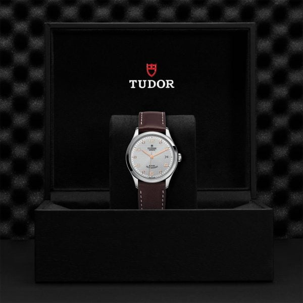 M91450 0007 tudor watch carousel 4 4 10 2023 1