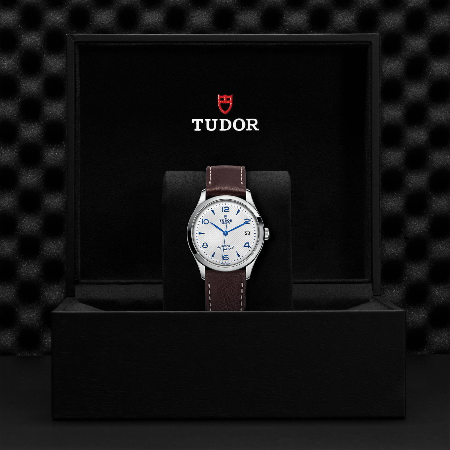 M91450 0010 Tudor Watch Carousel 4 4 10 2023 1