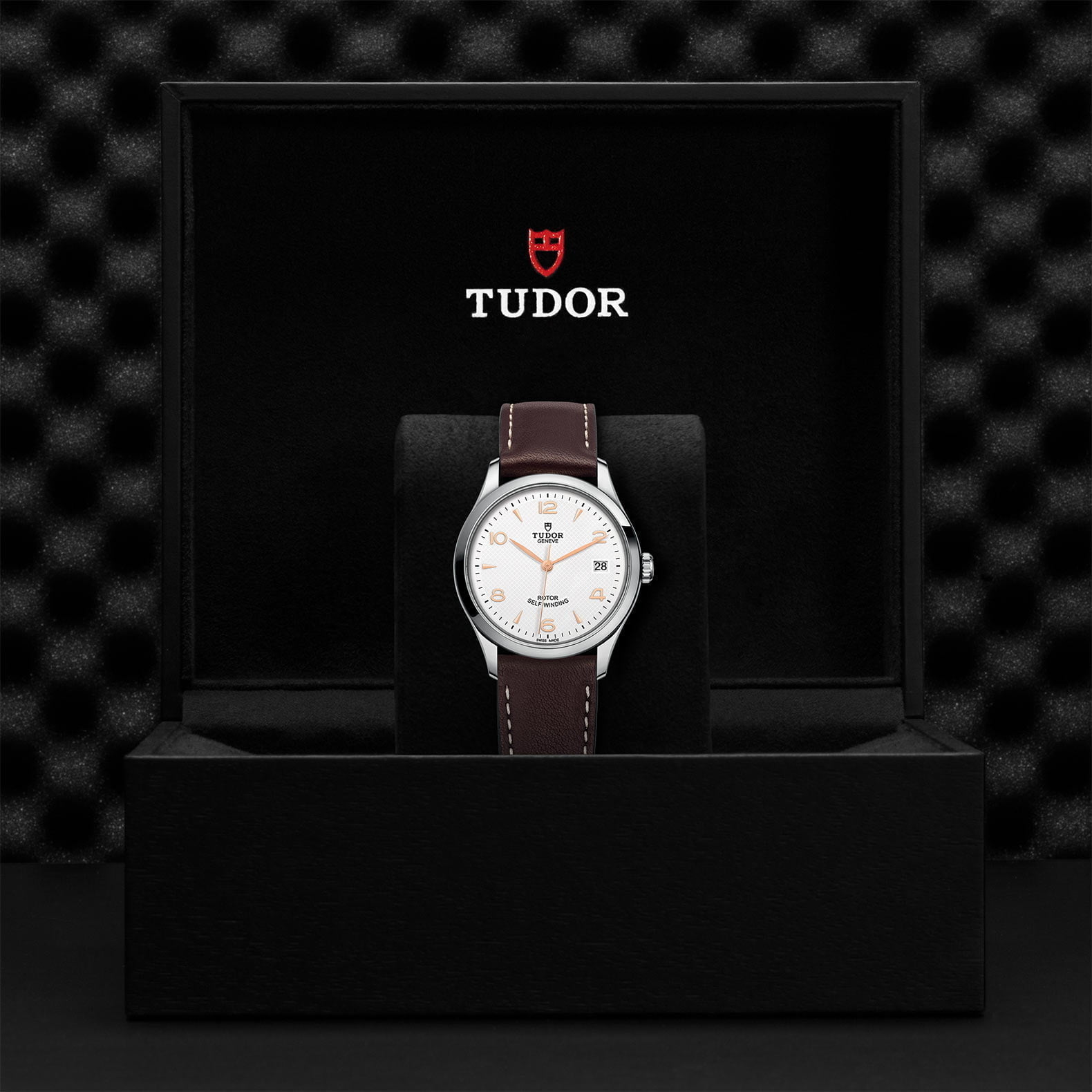 M91450 0012 Tudor Watch Carousel 4 4 10 2023 1