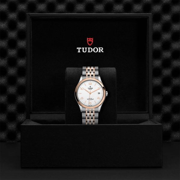 M91451 0009 tudor watch carousel 4 4 10 2023 1