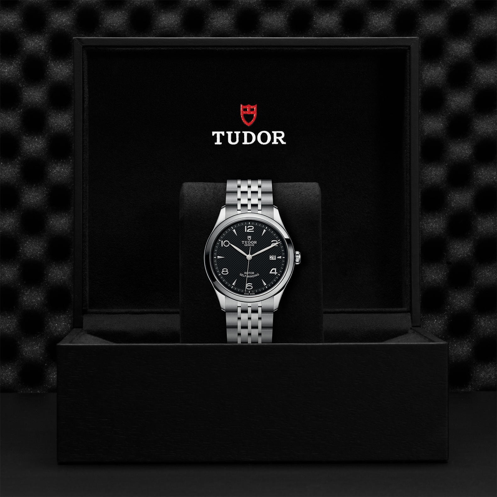 M91550 0002 Tudor Watch Carousel 4 4 10 2023 1