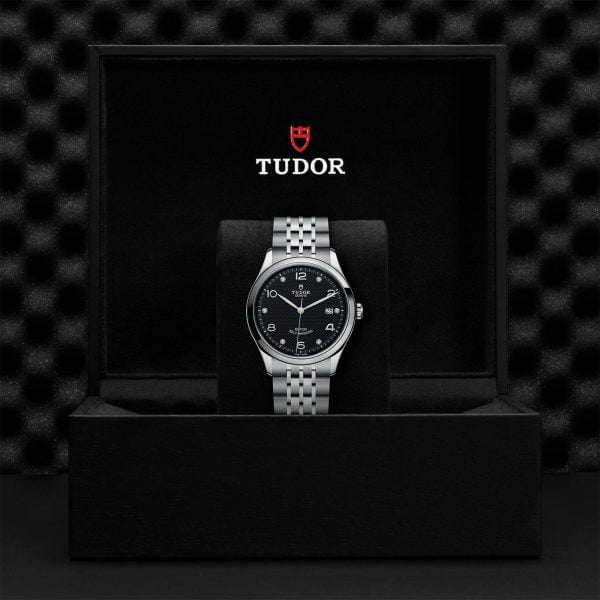 M91550 0004 tudor watch carousel 4 4 10 2023 1