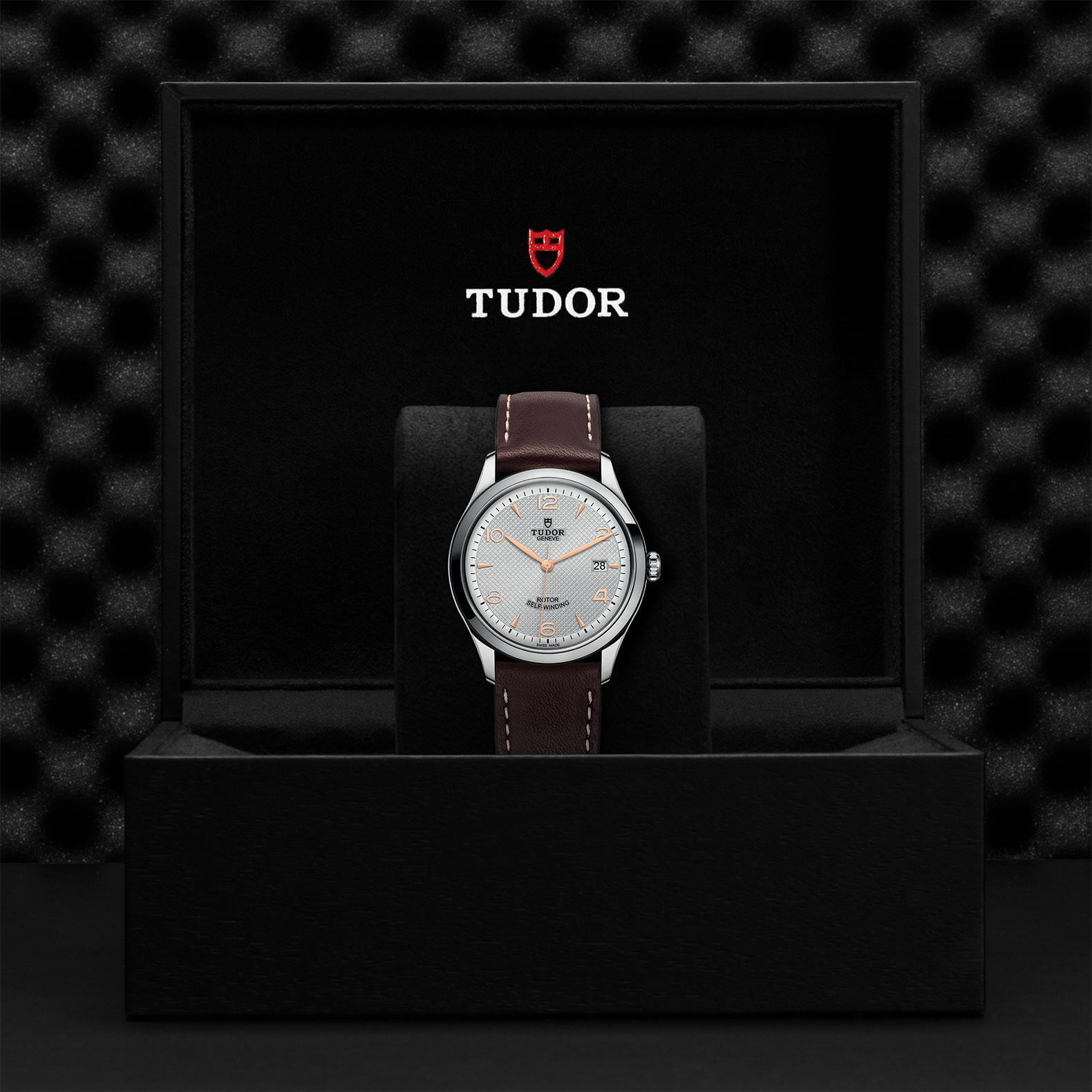 M91550 0006 Tudor Watch Carousel 4 4 10 2023 1