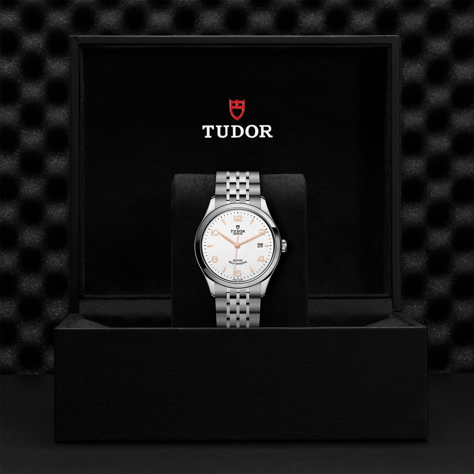 M91550 0011 Tudor Watch Carousel 4 4 10 2023 1