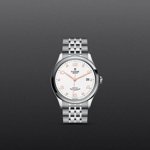 M91550 0013 tudor watch carousel 1 4 10 2023 1