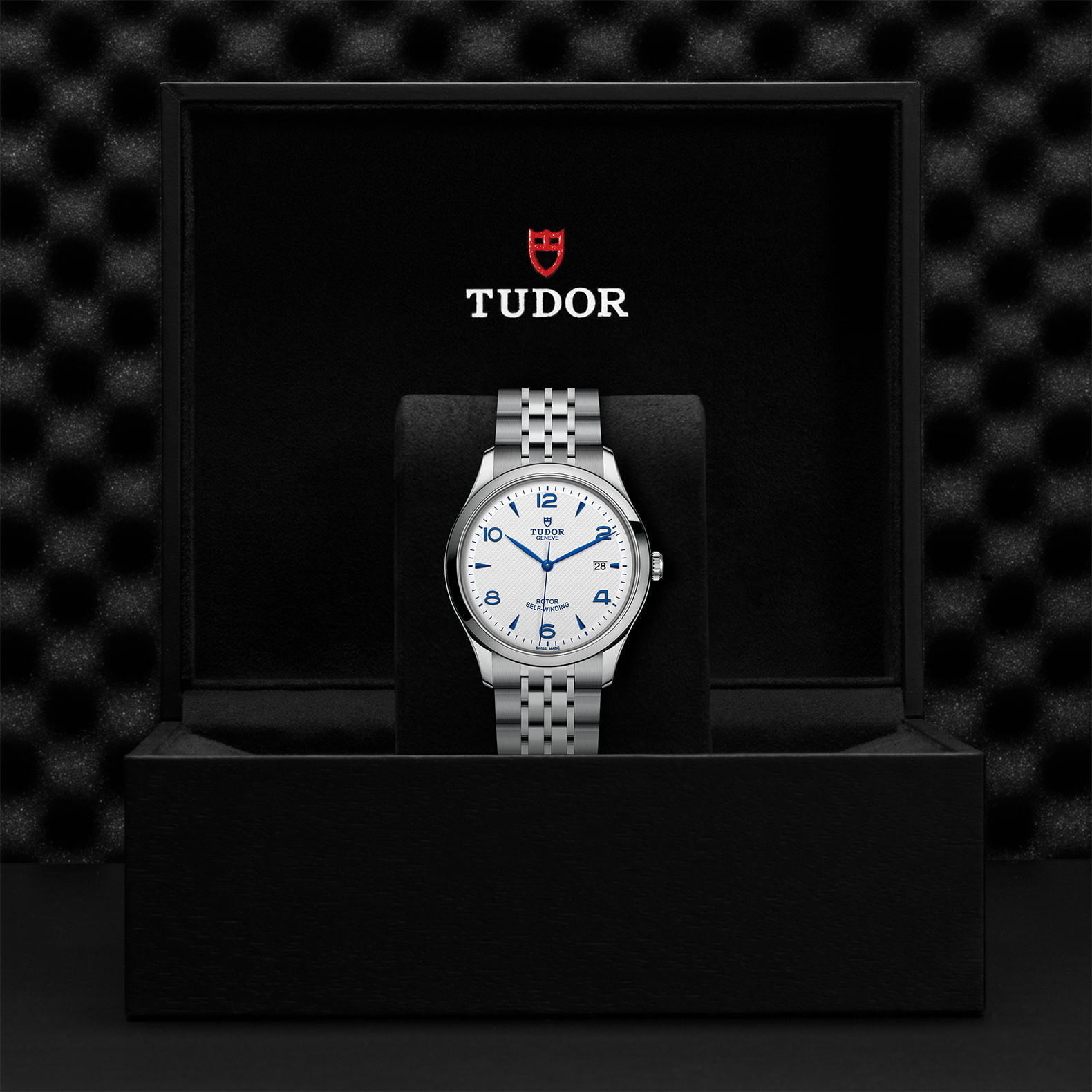 M91650 0005 Tudor Watch Carousel 4 4 10 2023 1