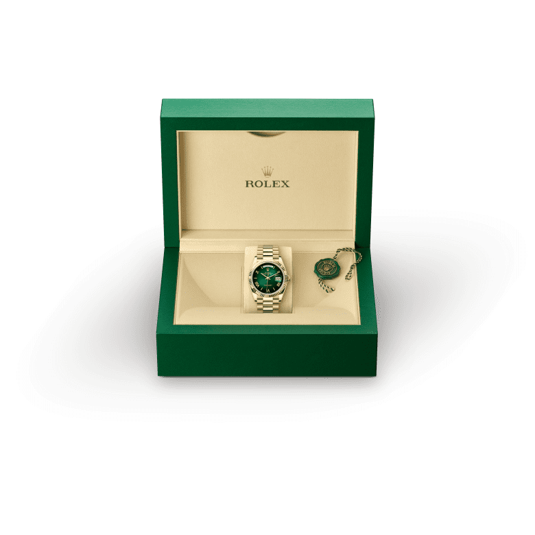 Rolex M128238-0118 Dihadirkan dengan Kotak - Hung Cheong Jewellery  Watch