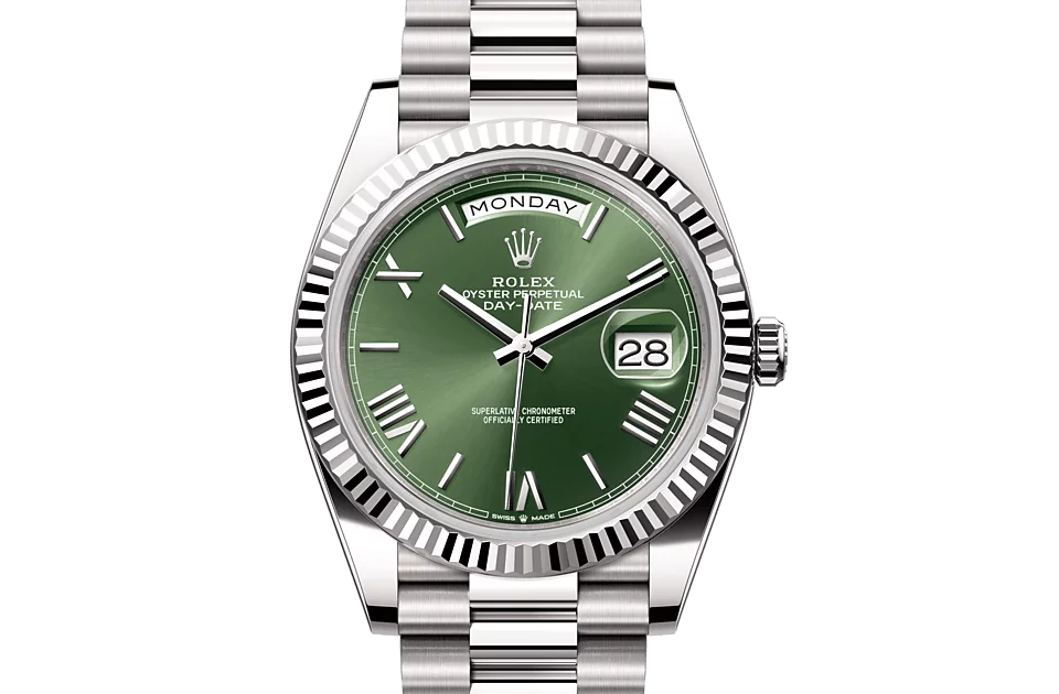 Rolex day date 40 online white gold green dial