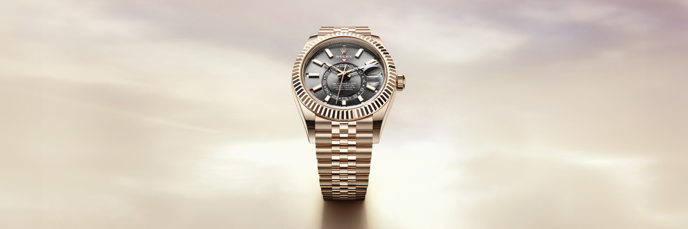 Rolex Sky-Dweller Sepanduk - Hung Cheong Jewellery  Watch